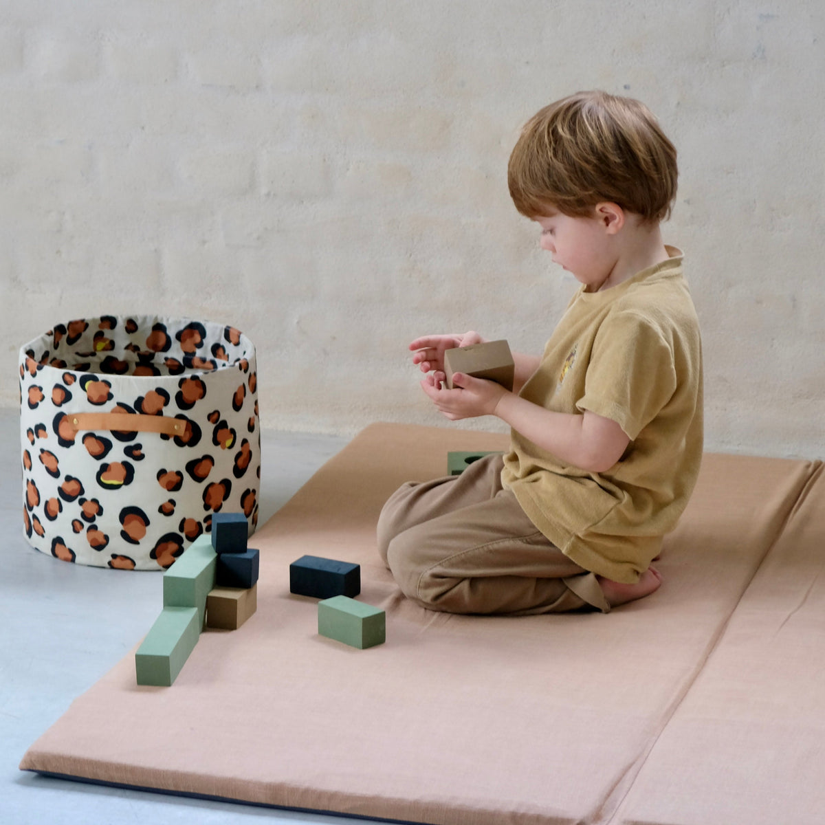 cesta pequeña de almacenamiento juguetes niño habitación leopardo 