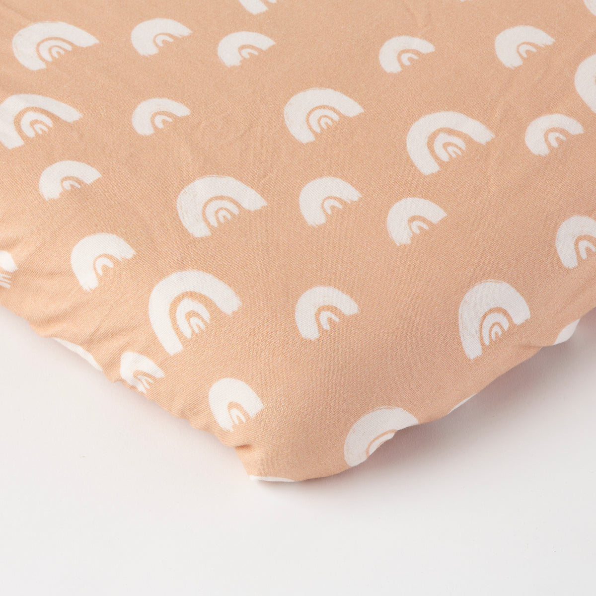 orange-beige rainbow fitted sheet