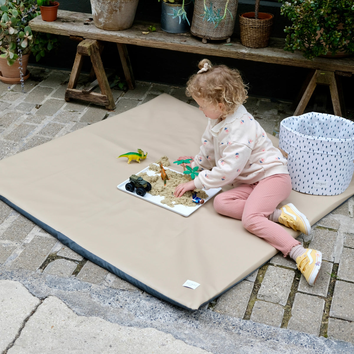 wasserfester Bezug mit Umschlag sesame diy 