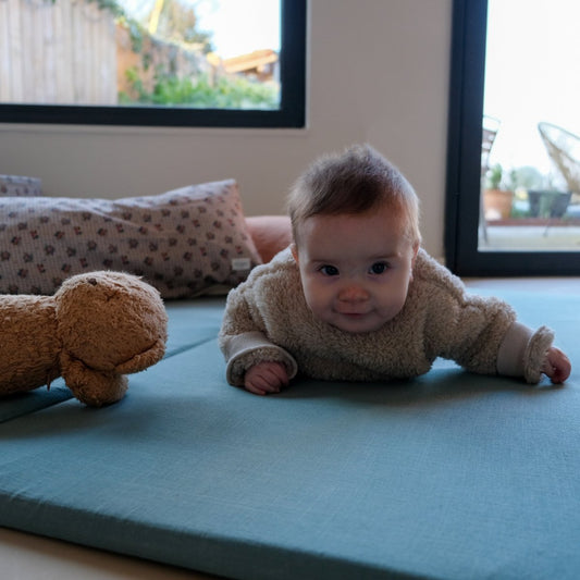 hoes voor speelmat voor baby en kind effen Baltisch groen 