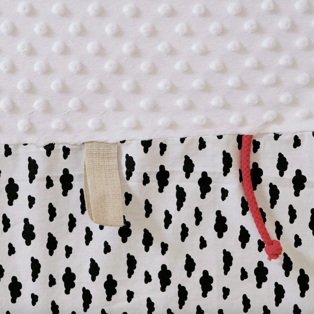 housse sensorielle à enfiler pour tapis d eveil motricite activite bebe enfant zoom 2