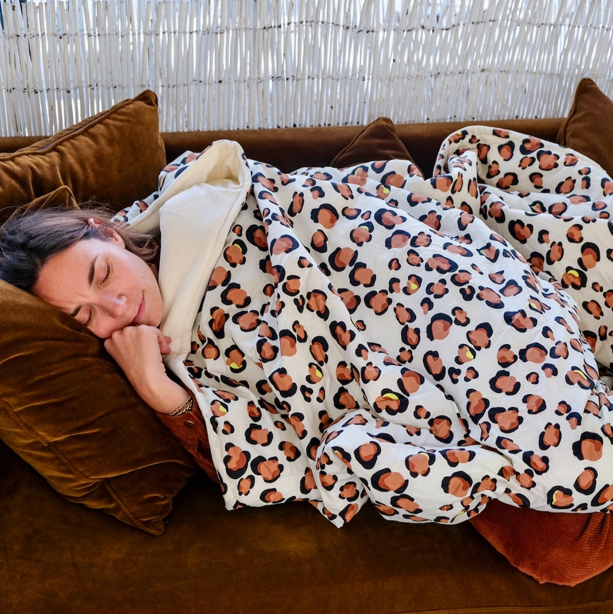 maxi cosy adult blanket with leopard print