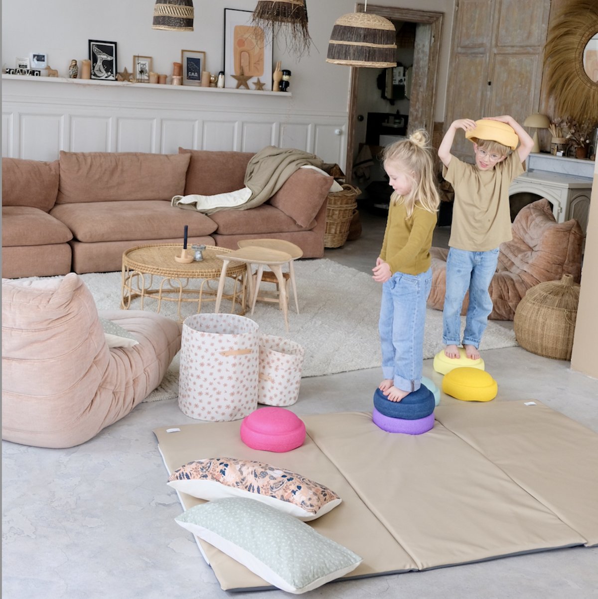 extensión para alfombra de juego impermeable y estimulación motriz para bebé y niño gran formato XXL impermeable liso beige sésamo