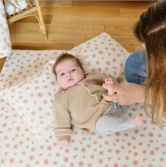 kinderkussen zacht met bloemenprint 