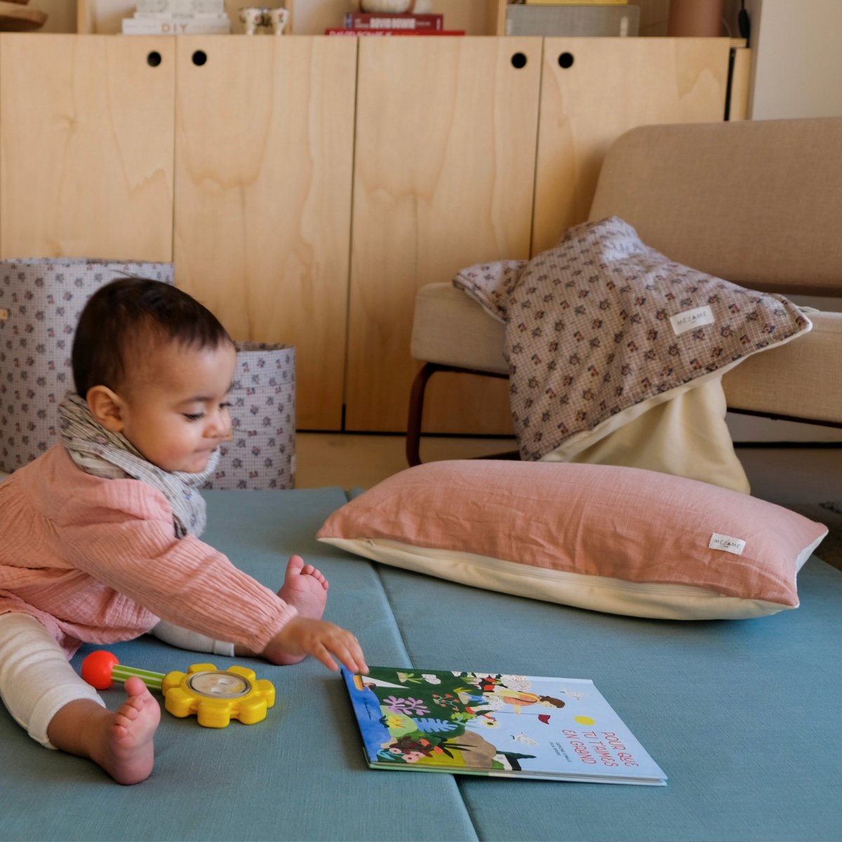 Weiches und bequemes Kissen für Babys und Kinder, Farbe Pralinenrosa