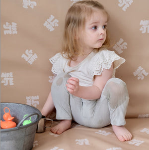 Wasserdichte Krabbeldecke für Motorik und Spiel, Baby und Kind, Muster Air de je Beige 