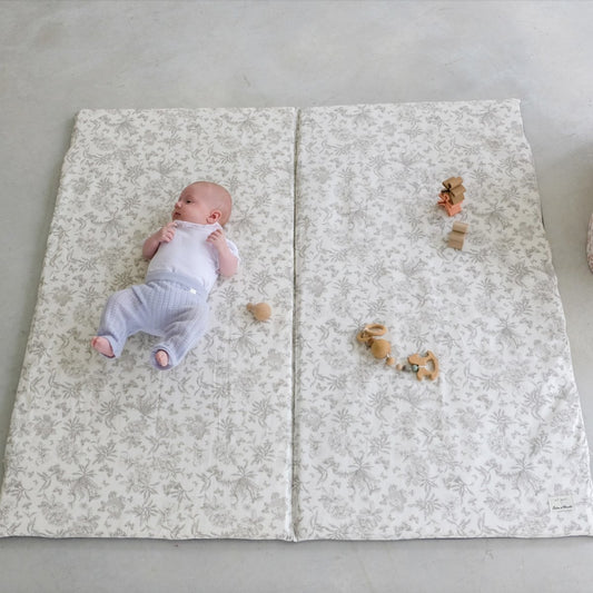 Spiel- und Krabbelmatte für Babys, Zusammenarbeit mit tartine&chocolat, Farbe Grau 