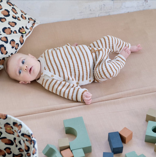 XXL large format baby and child play and motor skills mat Cassonade