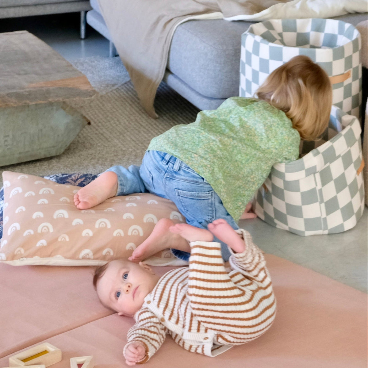 activity and play mat for baby and toddler plain pink 
